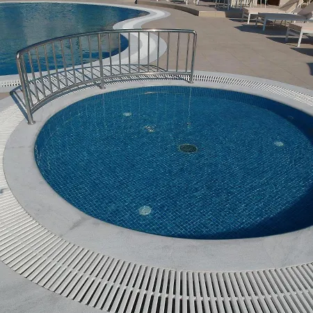 Santos Holidays * ذيسْخا