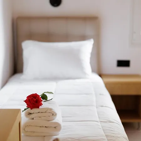Aparthotel Santos Holidays *